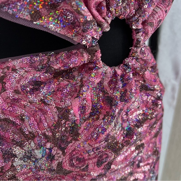 NWT Avec Les Filles Sequin Puff Sleeve Cutout Dress Pink Size 2 - Picture 5 of 16